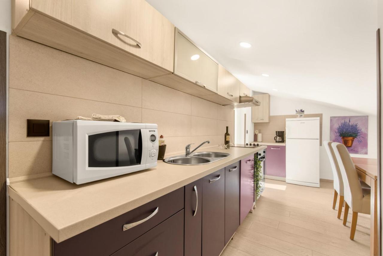 Apartman Dobrec 포레치 외부 사진